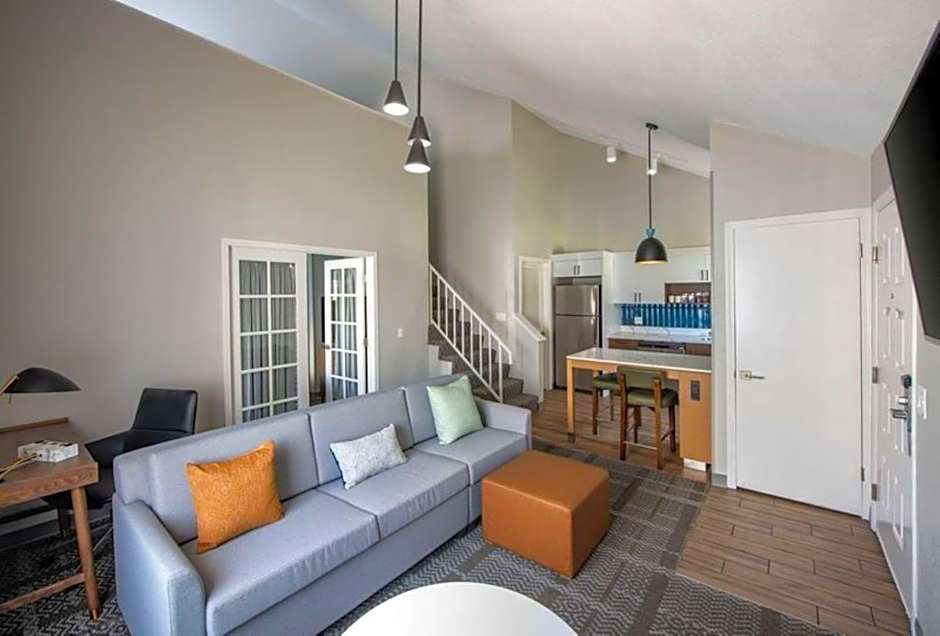 Staybridge Suites Oxnard River Ridge By IHG
