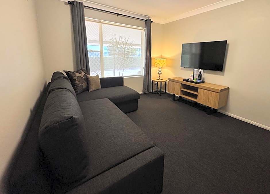 Ambassador On Ruthven