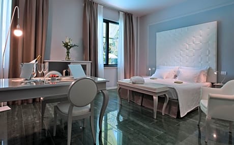 Executive Junior Suite