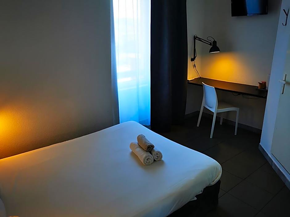 Zdjęcie 1 z 9 — Double Room