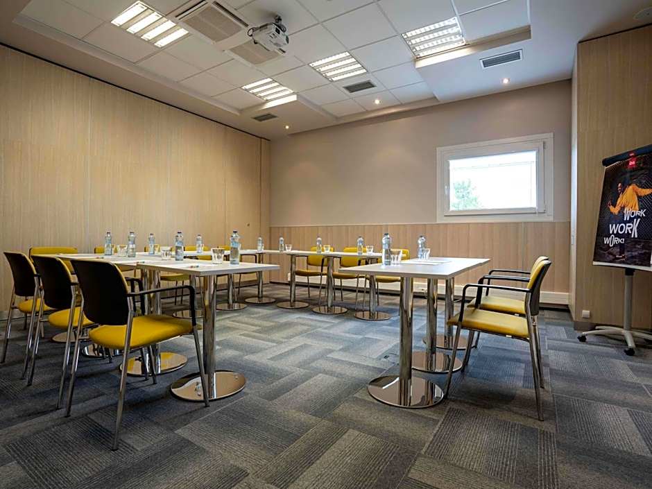 Ibis Plzen