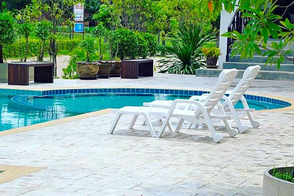 Southgate Residence Hotel