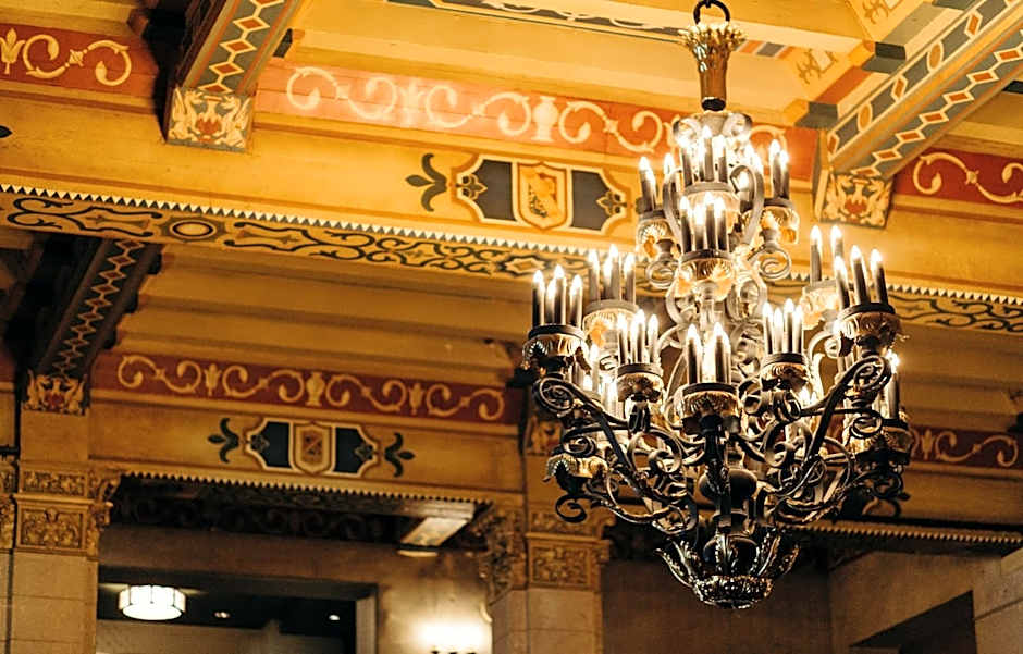 The Hollywood Roosevelt