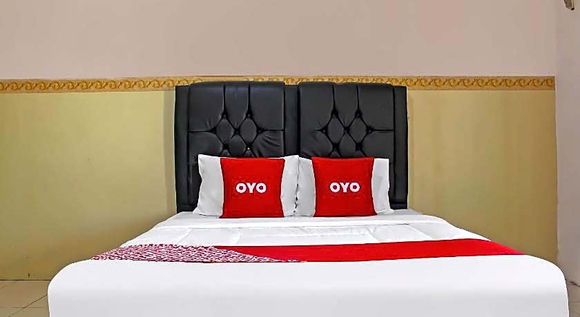 OYO Life 92593 Penginapan Sultan Haji 1