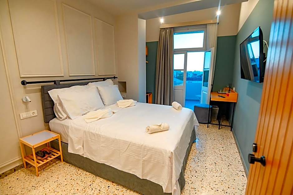 Belle Athenes - Luxury Rooms at Monastiraki Railway Station