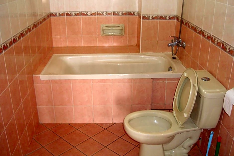 Dorcas Service Apartment - Marina Court