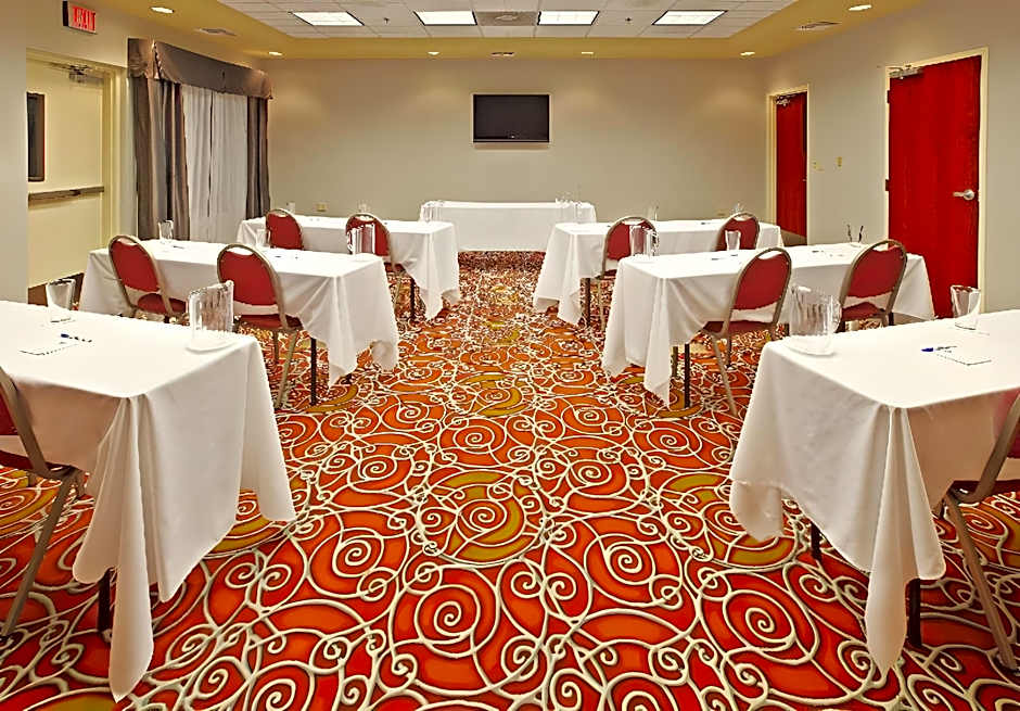 Holiday Inn Express Hotel and Suites Shreveport-West By IHG