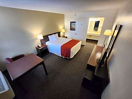 Queen Room - Smoking