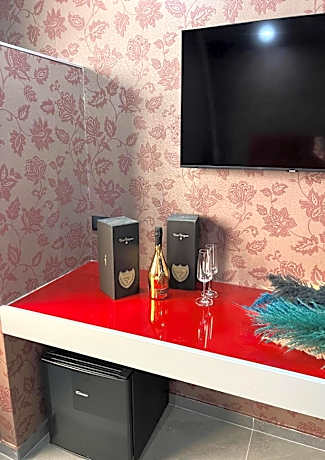 King Suite with Spa Bath