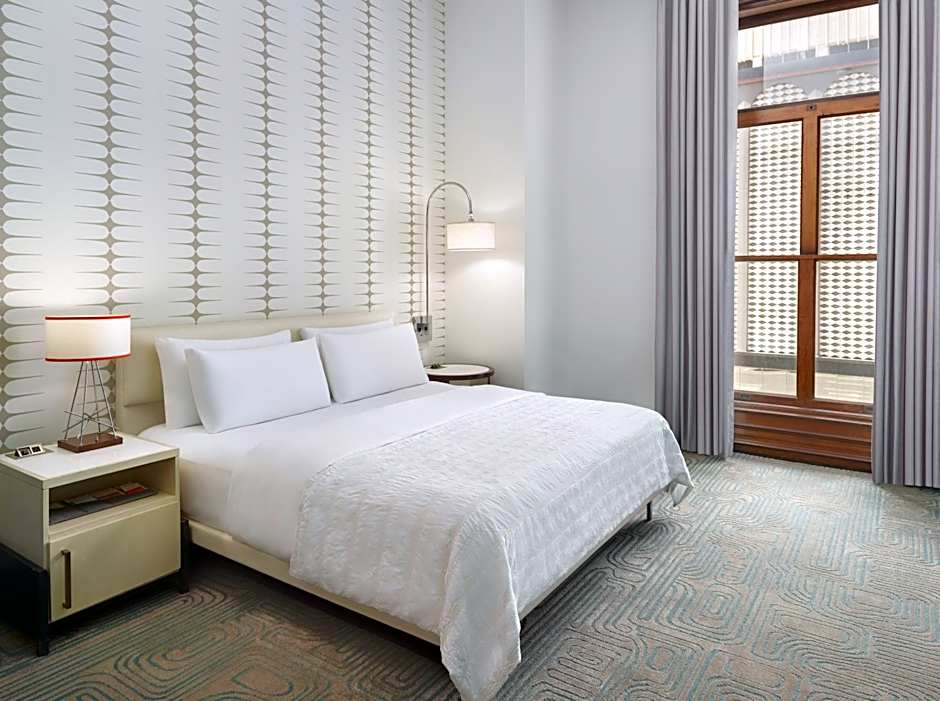 Le Méridien Tampa, The Courthouse