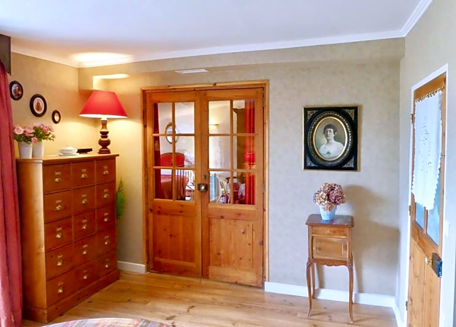 Six chandelles m'étaient comptées