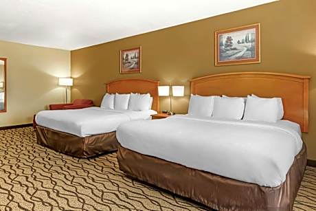 Queen Room with Two Queen Beds - Accessible/Non-Smoking