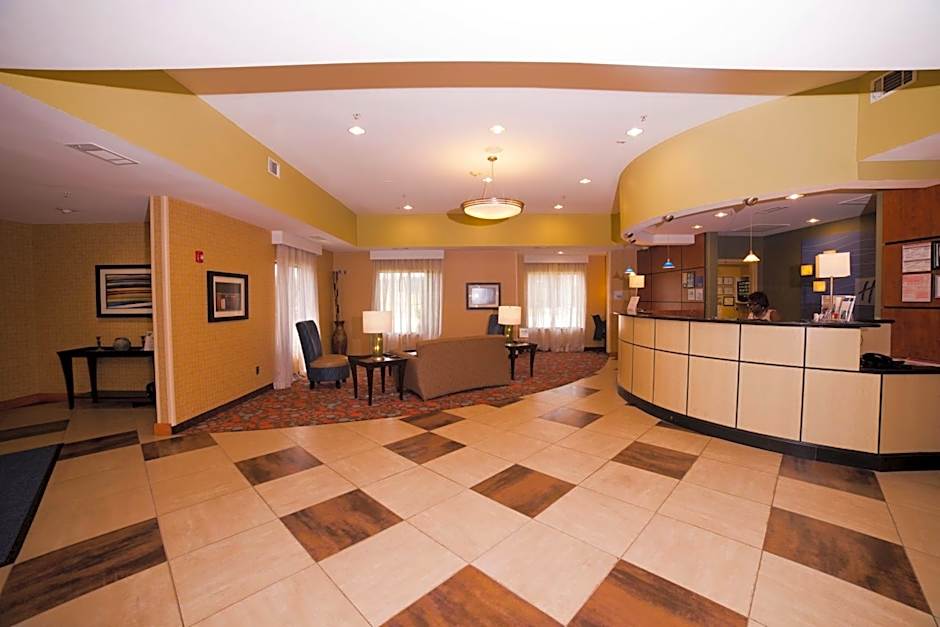 Holiday Inn Express Hotel & Suites Atlanta East - Lithonia By IHG