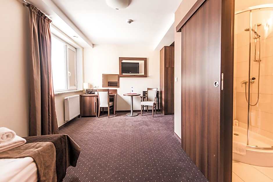 Hotel Austeria Conference & Spa