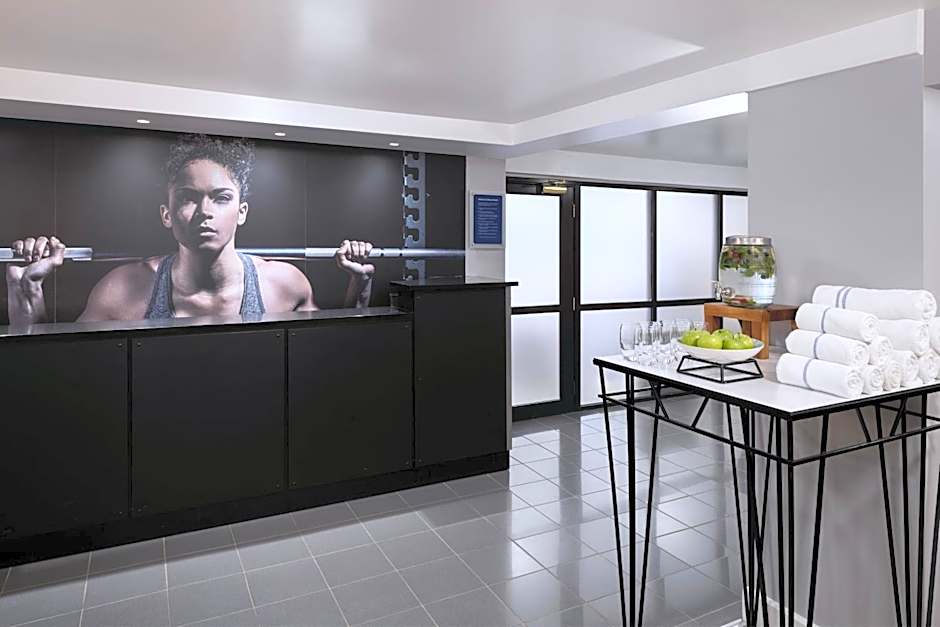 Delta Hotels by Marriott Heathrow Windsor