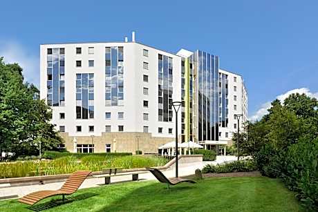 NOVINA HOTEL Sudwestpark