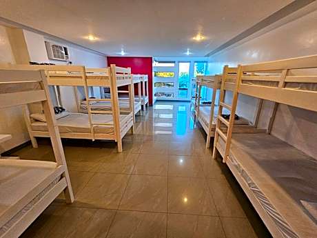 Dormitory Room - Mixed