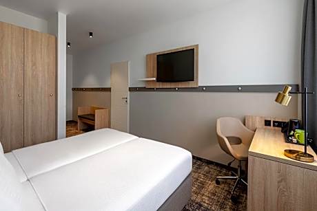 Family Room - Non-Smoking