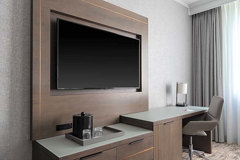 Courtyard by Marriott Chicago at Medical District/UIC