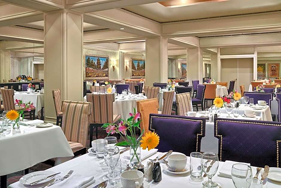 The Omni King Edward Hotel