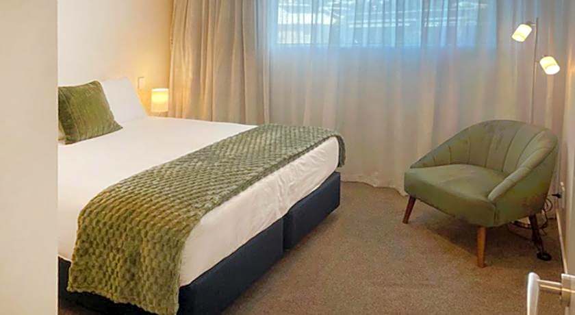 Navigate Seaside Hotel
