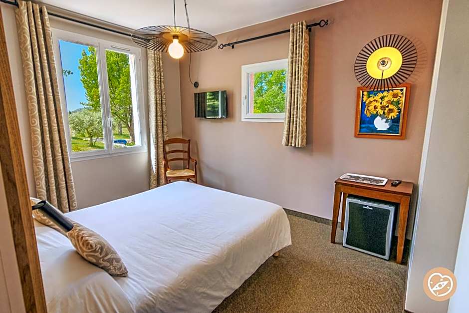 Hotel Les Restanques De Moustiers