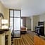 Comfort Suites Topeka Northwest