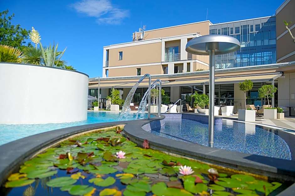 Aura Hotel Adults Only