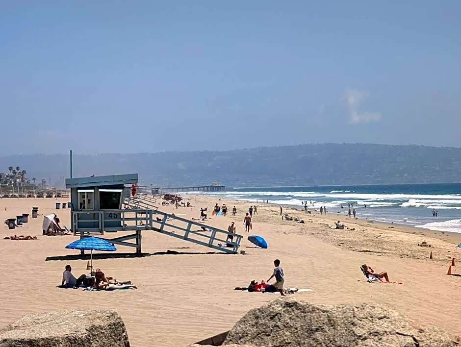 Ocean View Studio Manhattan Beach