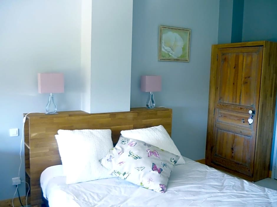 Les Deux Moiselles - Le Cheyssignaguet