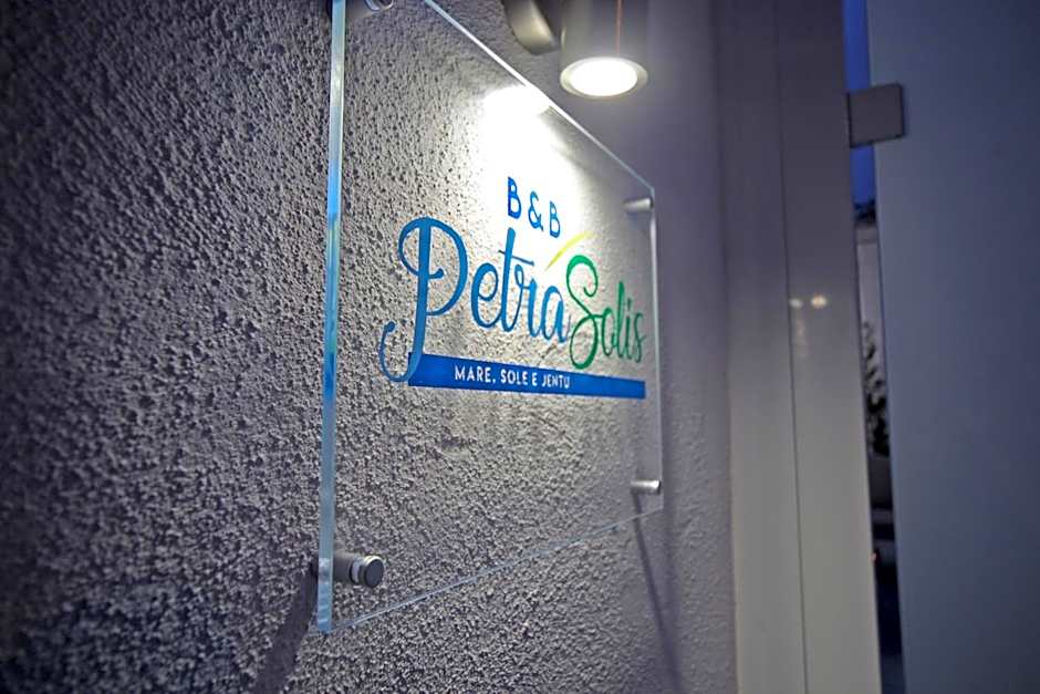 Petra Solis by Jdvacanze