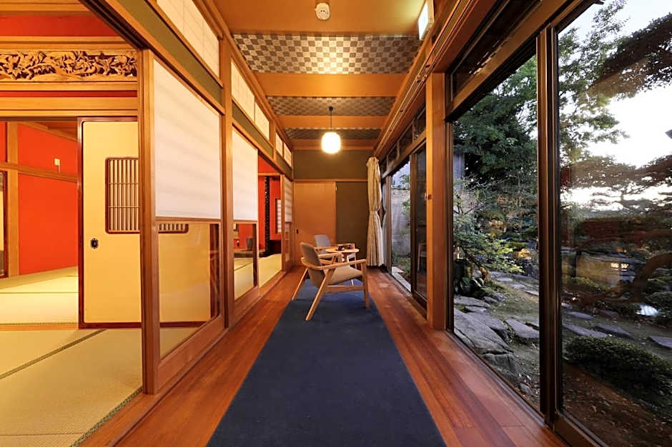 Wabisabi Isurugi Kashiwaya