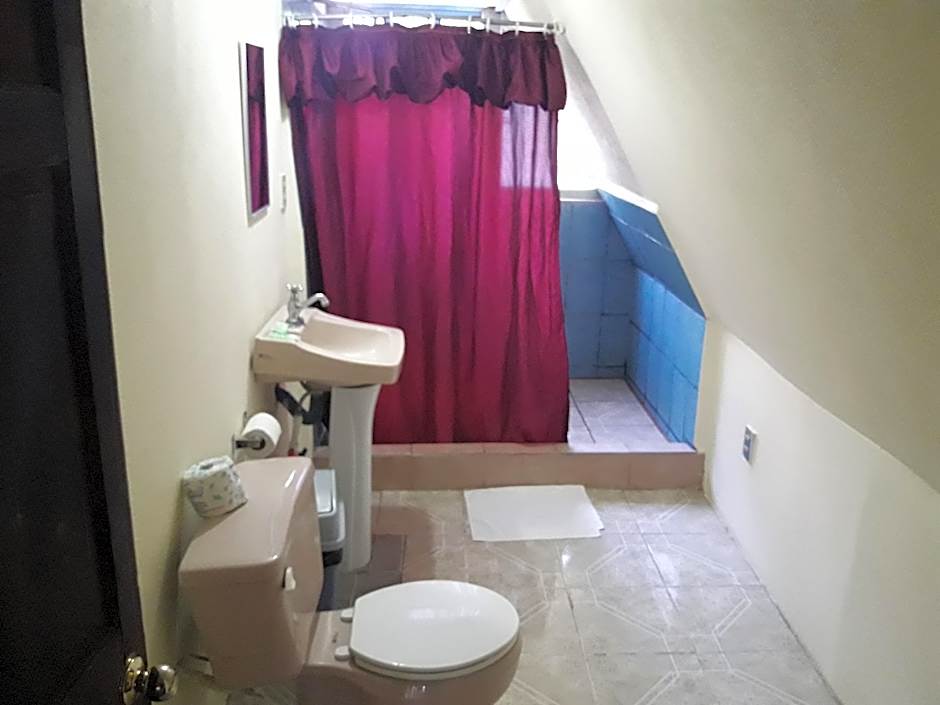 Hotel La Colina