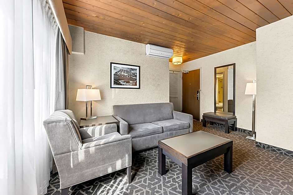 Best Western Plus Banff International Lodge