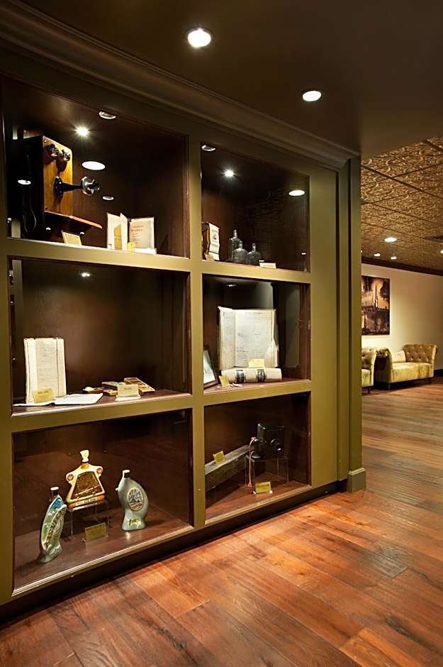 Golden Gate Hotel And Casino