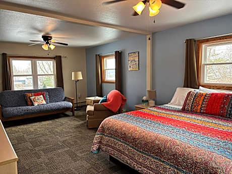Deluxe Single Room
