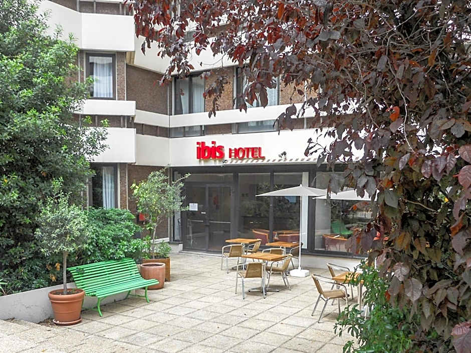 ibis Paris Pont de Suresnes Longchamp
