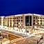 DoubleTree by Hilton Evansville