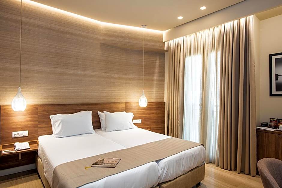 Metropole Urban Hotel