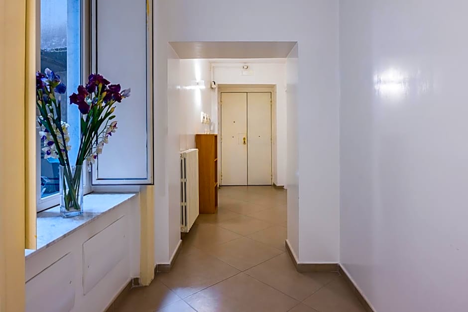 Piano Nobile by Napoliapartments