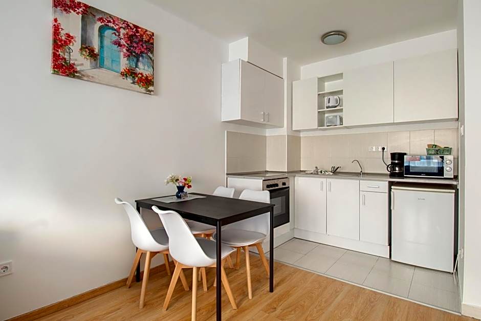 Prince Apartments