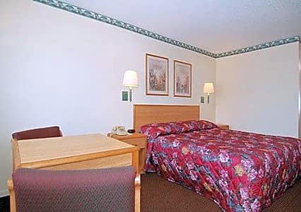Econo Lodge Houston Brookhollow