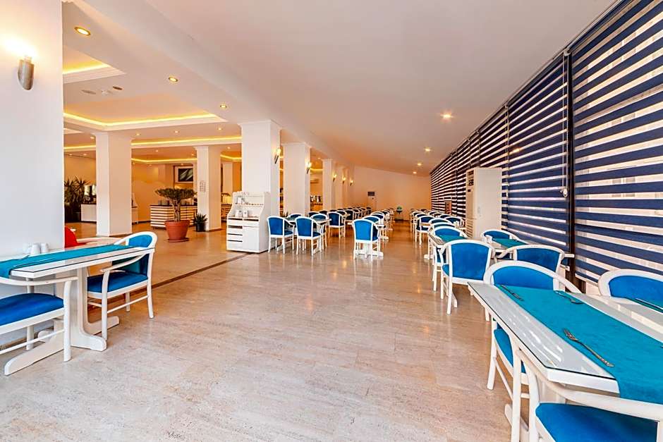 K Maris Hotel