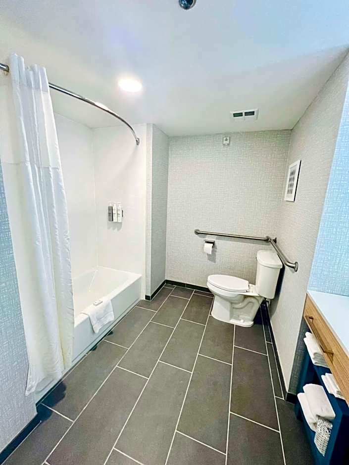 Hampton Inn By Hilton Stony Creek, Va