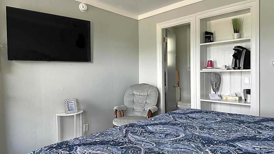 Mount Blue Motel