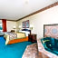 Super 8 by Wyndham Piedmont Greenville Area