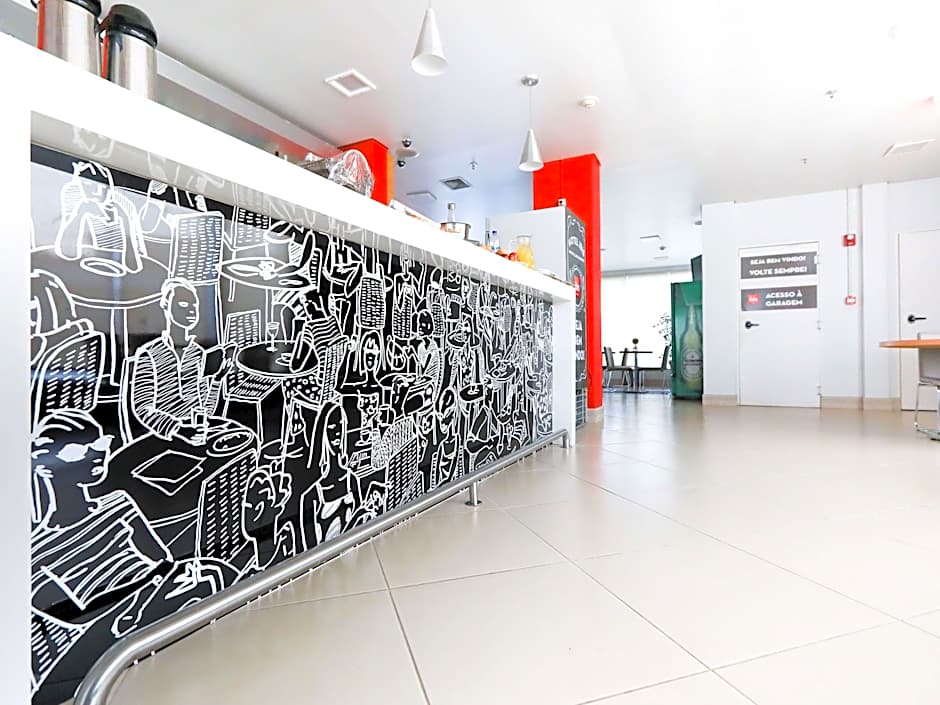 ibis Montes Claros Shopping