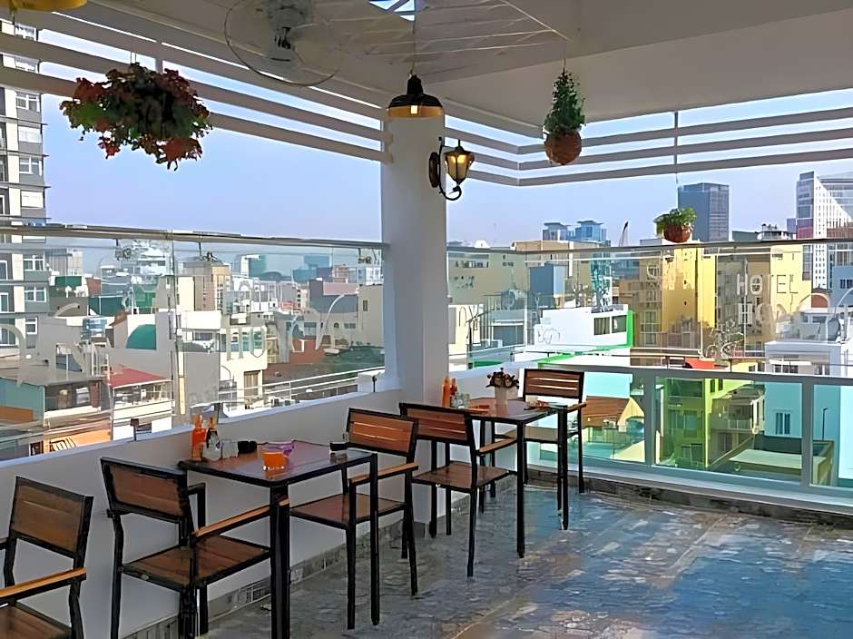 Vân Anh Luxury Hotel