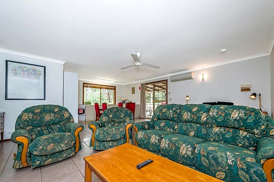 Travellers Rest Motel