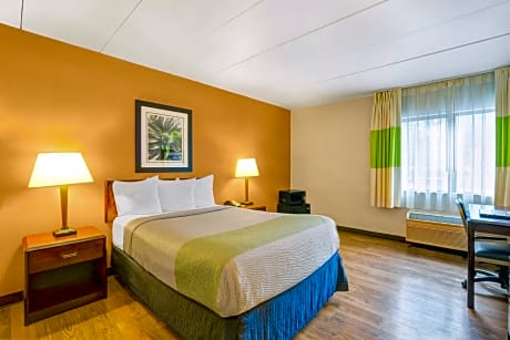 Deluxe Double Room - Non-Smoking